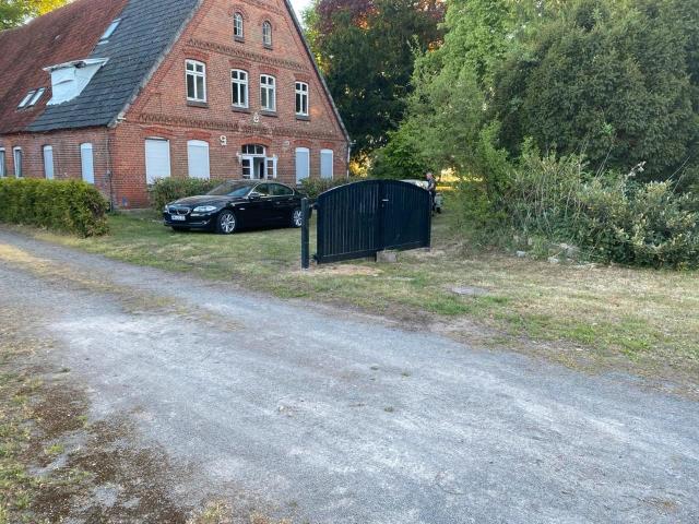 Bauernhaus mit viel Platz 5250qm