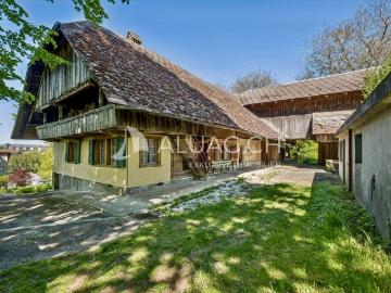 BAUERNHAUS MIT VIEL RAUM FÜR KREATIVITÄT