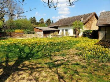 Haus zum Verkauf in 2544 - Garten, Keller