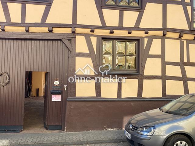 Bauernhaus mit großem Grundstück / Garten