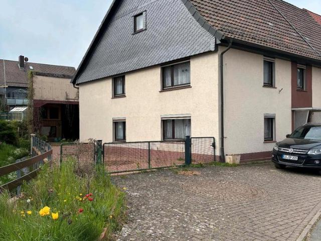 Bauernhaus mit großem Grundstück Nähe A7 in Niedersachsen