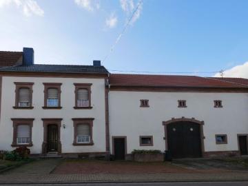 Merzig, St Wedel, Saarland - Terrasse, Parkplatz