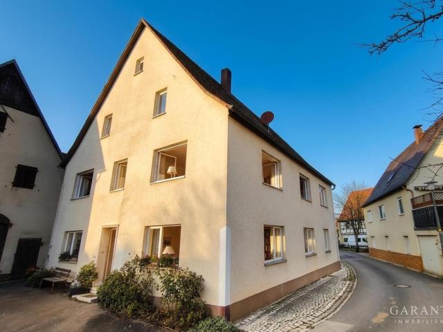 Einfamilienhaus mit Scheune & viel Platz für WG oder Lebensgemeinschaften ca. 900 qm