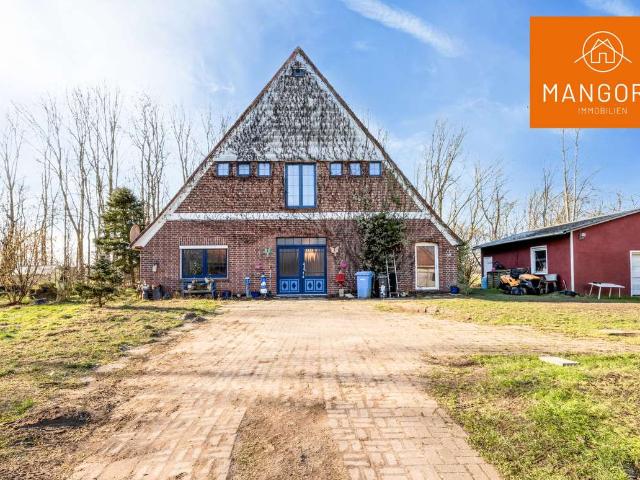 Bauernhaus auf großem Grundstück – Ländliche Idylle mit Nordseeluft VB