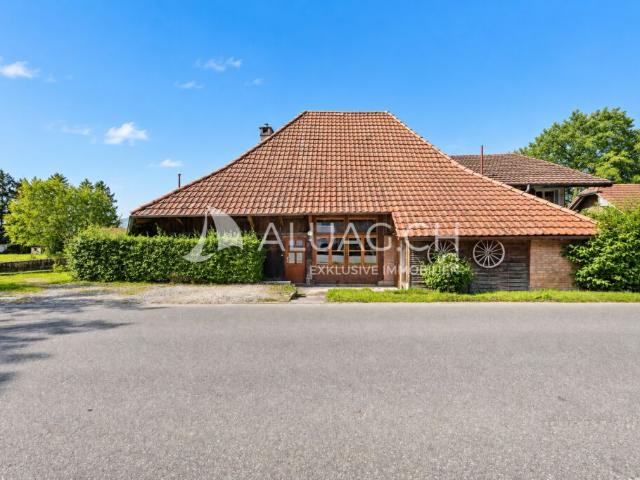 BAUERNHAUS ANBAU MIT VIEL AUSBAUPOTENZIAL