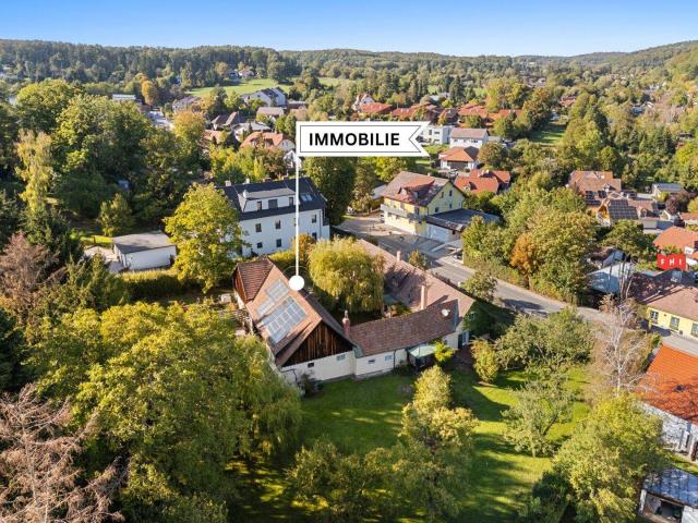 Bauernhausidylle im Wienerwald nahe dem Naturpark Föhrenberge