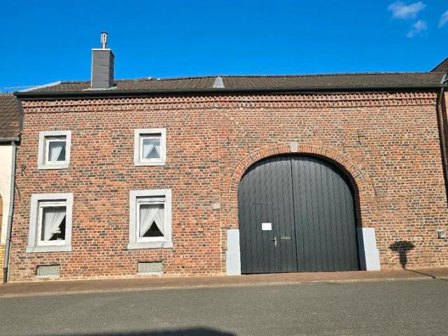 Bauernhof Resthof Vierkanthof Bauernhof mit Lagerfläche