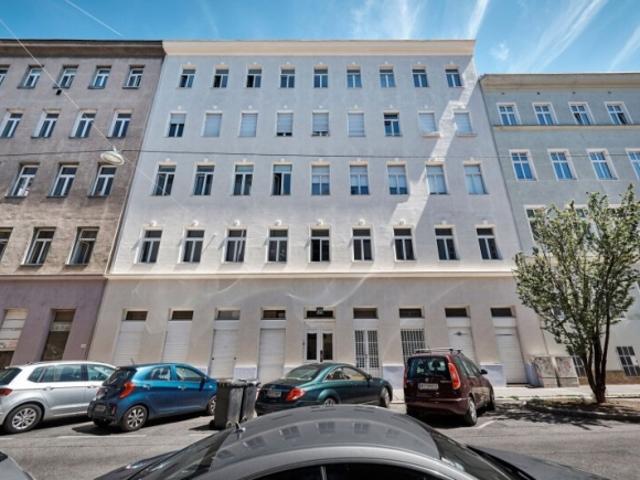 Baugenehmigter ROHDACHBODEN in ruhiger Lage beim Einsiedlerplatz!