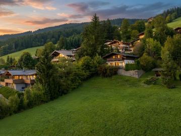 Luxus Haus mit 4 Zimmer zu verkaufen in Kirchberg in Tirol, Österreich