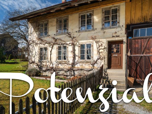 Bauland in Brütten mit historischem Bauernhaus und Entwicklungspotenzial