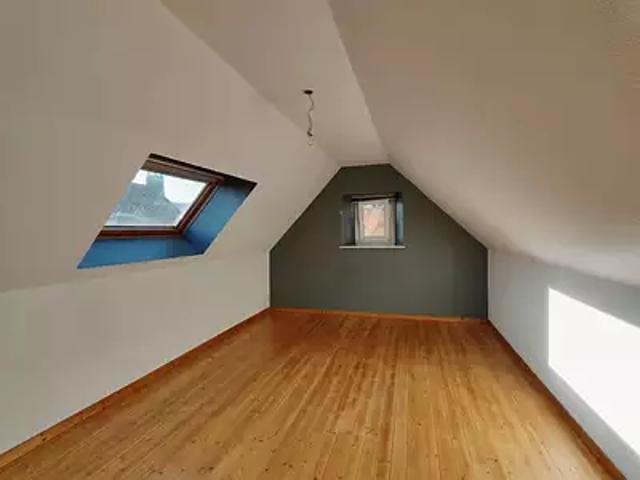 Baume les Dames 25110 Achat / Vente appartement 3 pièces t3 au dernier étage parking