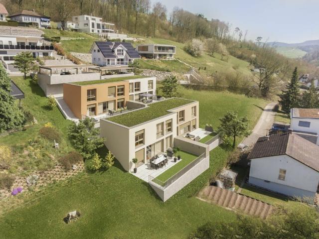 Bauprojekt mit Weitblick für 4 moderne Einfamilienhäuser