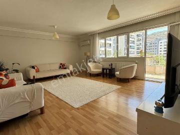 Balçova, İzmir ili, Ege Bölgesi - Balkon