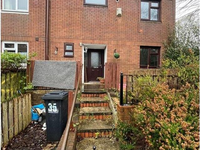Baxter Close, Murdishaw, Runcorn WA7, 3 bed semi detached house to rent, £850 pcm | PrimeLocation