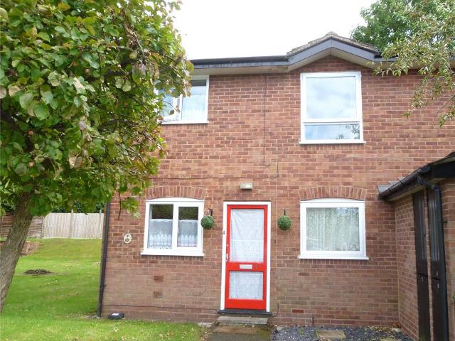 Baxter Gardens, Kidderminster. 2 bed flat to rent £750 pcm £173 pw