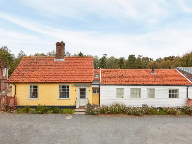 Baythorne End, Halstead, Essex CO9, 3 bed cottage to rent, £2,000 pcm | PrimeLocation