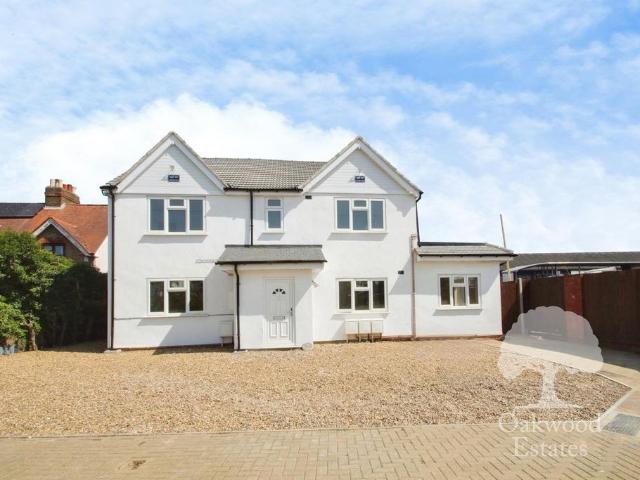 Baytree House, Sutton Lane, Langley SL3 2 bed apartment to rent £1,750 pcm £404 pw