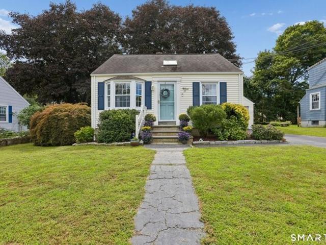 Bayview Ave, Groton, Home For Sale