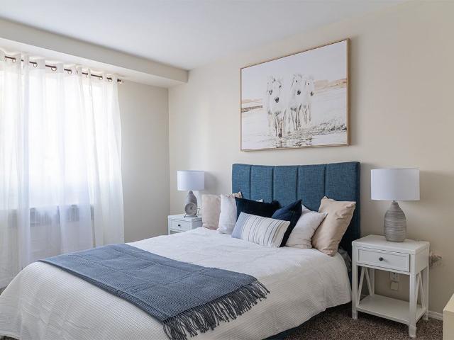 Baywood Park 1 Bedroom Apartment for Rent at 11405 132 St Nw, Edmonton, AB T5M 1G2 Inglewood