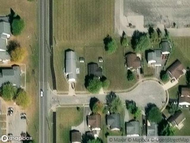 Bay Circle St