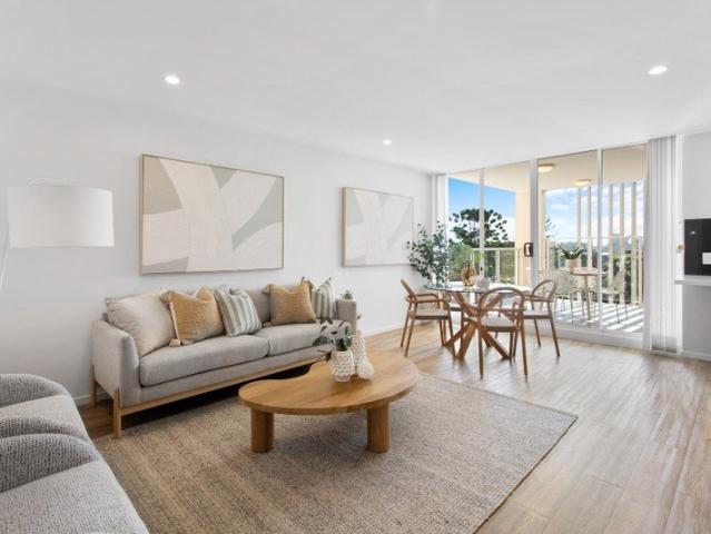 Bay Breeze Apartment with Resort Amenities