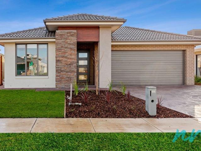 Bay Breeze Estate Near New Glenvill Home
