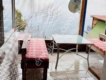 Bayındır Kızılcaağaç Kümeevler Mevkiinde Eşyalı Kiralık Müstakil