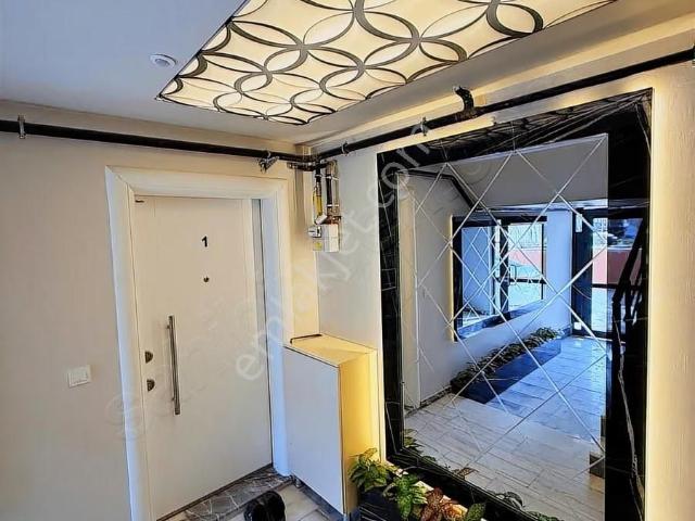 Bayır Mahallesinde 3 Gizli Odalı, Özel Tasarım 2+1 | Muğlada E