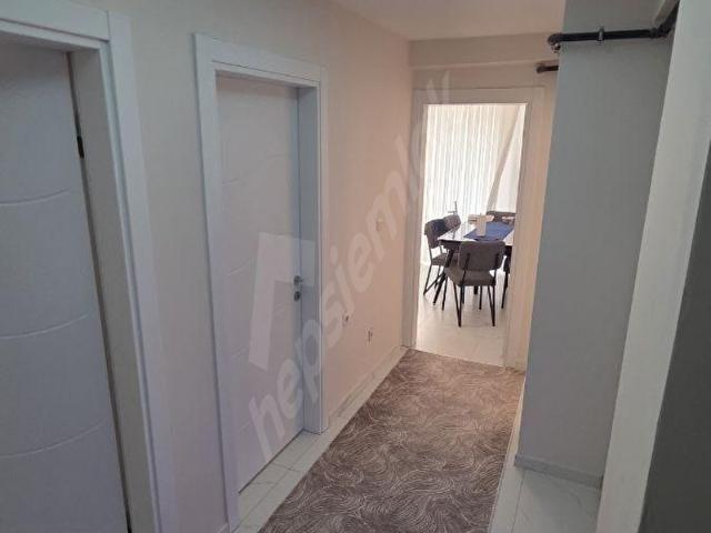 Bayırda Merkezde BÜYÜK GENİŞ SATILIK 2+1