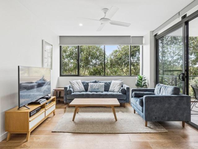 Bay view beauty delivers on tranquillity and contemporary enjoyment