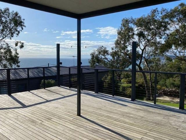 BAY VIEWS, BIG BLOCK & ENDLESS POTENTIAL 1043m2 PRIME COASTAL LAND