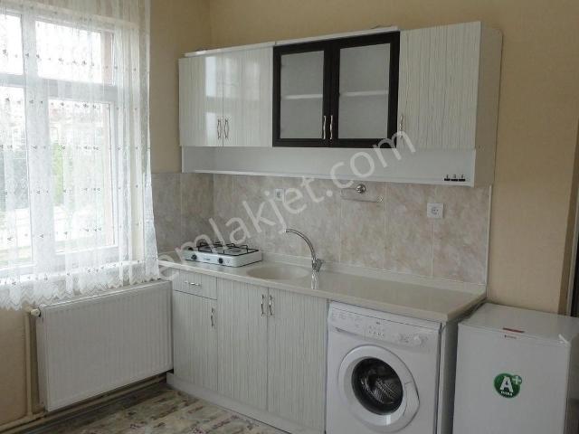Bayanlar İçin Faturalar Dahil 1+1 Eşyalı Kiralık Daire