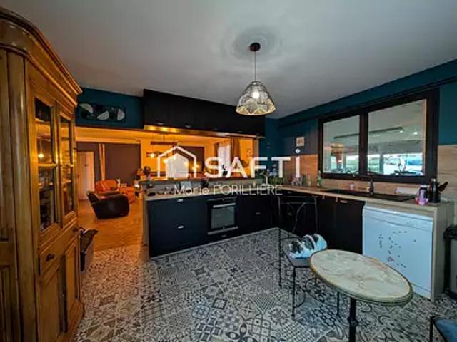 Bayas 33230 Achat / Vente maison 7 pièces t7 terrasse