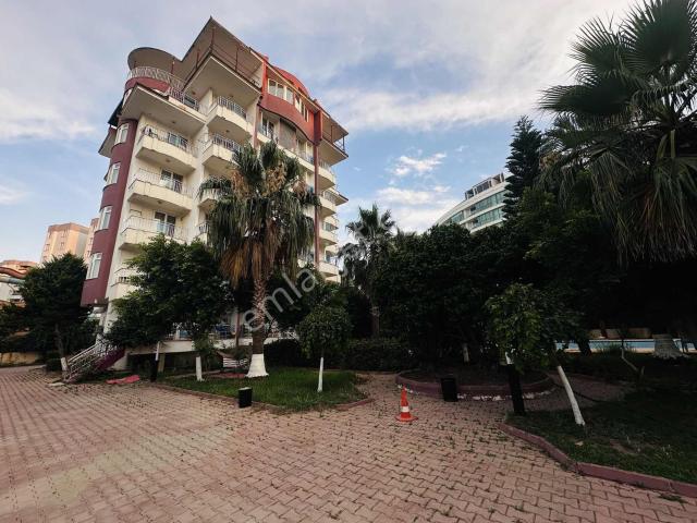 Bayar Homesta Havuz Manzaralı Satılık 2+1 Daire