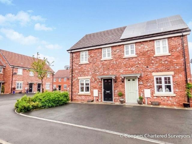 Baychester Road, Coventry, CV4 2 bed semi detached house to rent £1,275 pcm £294 pw