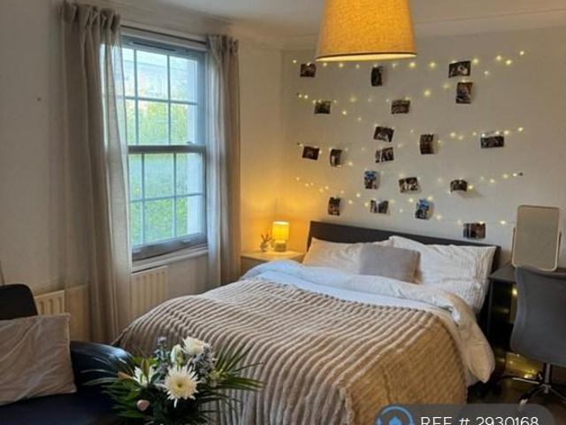 Bayham Street, London, NW1 1 bed in a house share to rent £1,200 pcm £277 pw