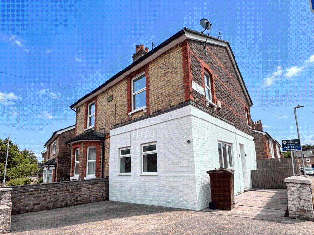 Bayhall Road, Tunbridge Wells TN2, 3 bed semi detached house to rent, £1,850 pcm | PrimeLocation