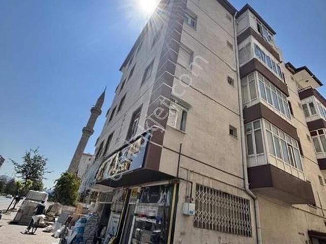 Baykal,dan Mitatpaşada 3+1 Orta Kat Daire