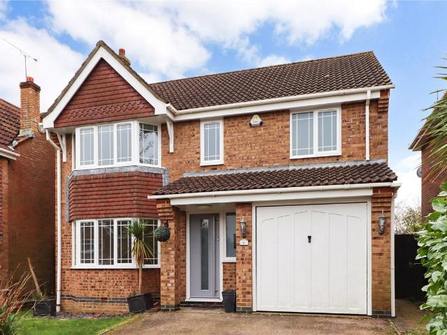 Baylis Crescent, Burgess Hill, West Sussex RH15, 4 bed detached house to rent, £2,600 pcm | PrimeLocation