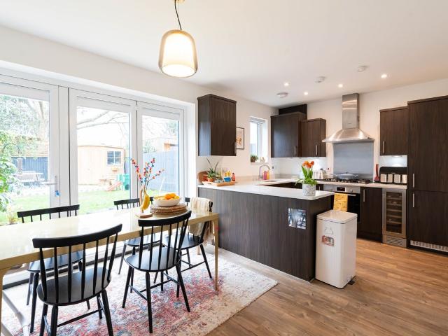 Baynhams Drive, Oxford, Oxfordshire OX2, 4 bed terraced house to rent, £3,250 pcm | PrimeLocation