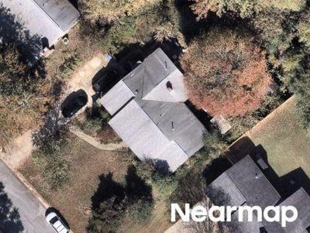 Bayonne Dr
