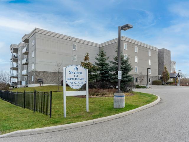 Baypoint Villas Apartments