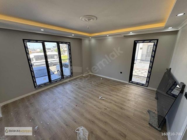 BAYRAMOĞLU MAH'DE 2+1 YERDEN ISITMALI ASANSÖRLÜ LUX YÜKSEK GİRİŞ