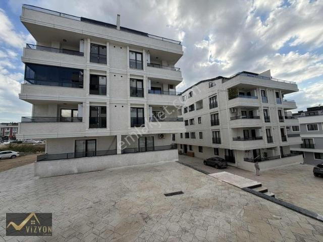 Bayramoğlu Merkezi Konumda Asansörlü Lüks 2+1 Daire
