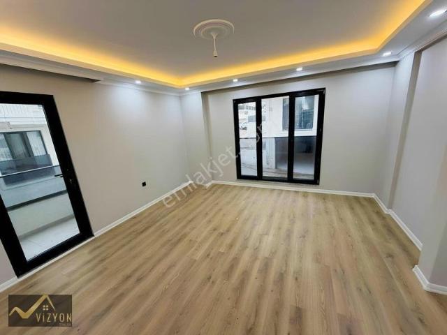 Bayramoğlunda Satılık Asansörlü 2+1 Daire