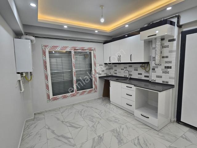 Bayramoğulları Emlaktan Buca Göksu Mahallesinde Kiralık1+1 Daire