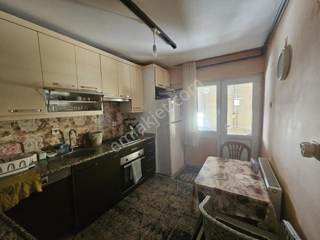 Bayramoğulları Emlaktan Buca İnkılap Mah Satılık 3+1 Daire