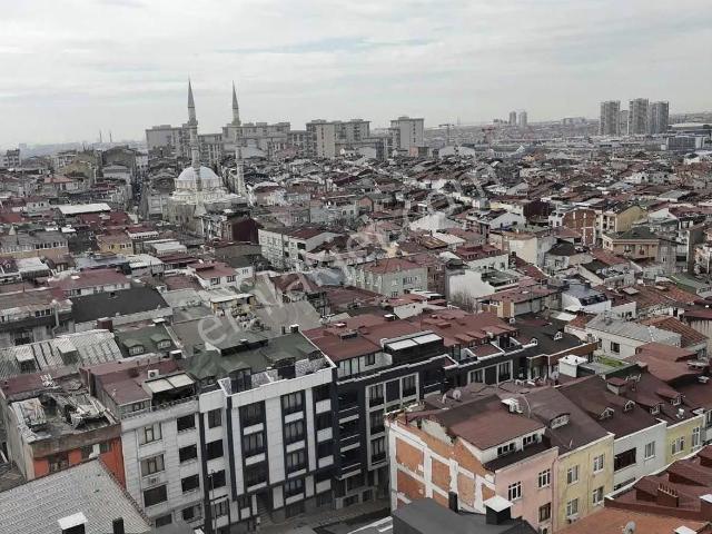 Bayrampaşa Murat Mah Cemiyet Caddesinde Fırsat Satılık Ara Kat