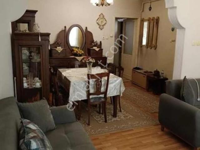 Bayrampaşa Orta Mahalle Full Eşyalı Kiralık 1+1 Daire!