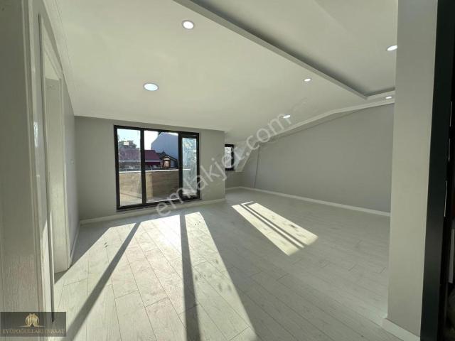 Bayrampaşa Altıntepsi Mah Atatürk Cad. Üzerinde 2+1 Sıfır Daire